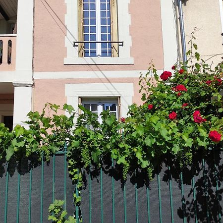 Maison Des Peupliers Bondy Exterior foto
